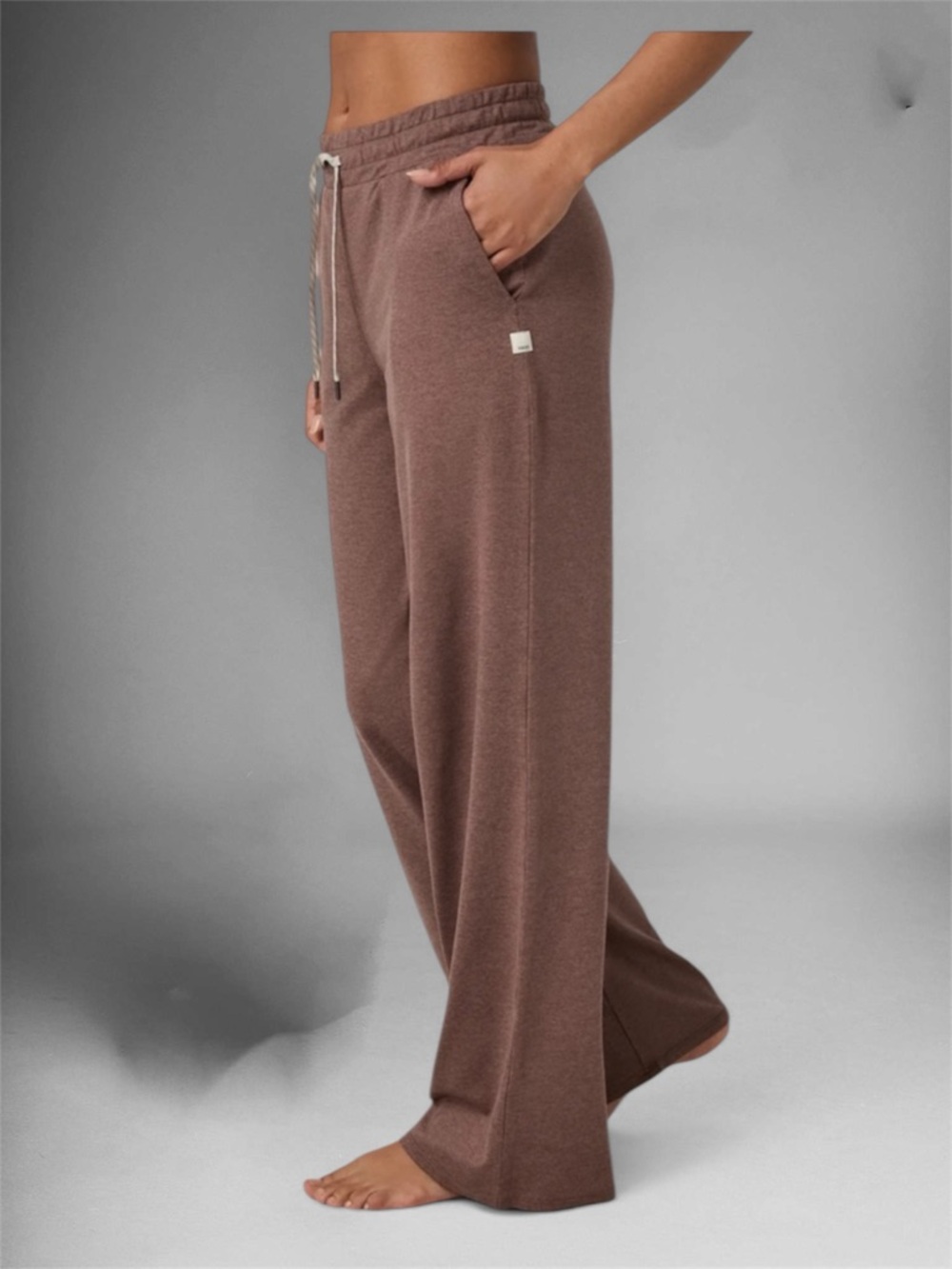 Vuori Halo Essential Wide Leg Pant